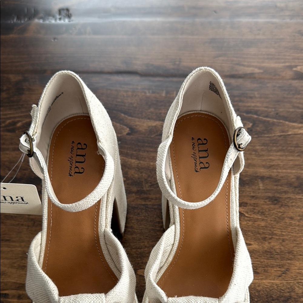 NWT a.n.a. Women's Holland Natural Platform Sandals Size 7.5 - Picture 4 of 9